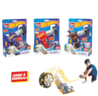 Pistolet lanceur roue - Hot Wheels en promo chez JouéClub Pistolet lanceur roue - Hot Wheels dans le catalogue JouéClub